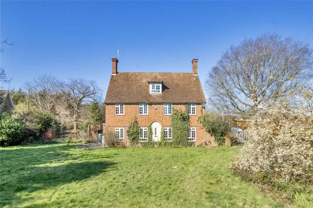 Photo 2 — Maidstone Road, Paddock Wood, Tonbridge, Kent, TN12 6DZ