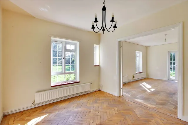 Photo 3 — Maidstone Road, Paddock Wood, Tonbridge, Kent, TN12 6DZ