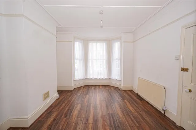 Gordon Road, Hastings, photo 3