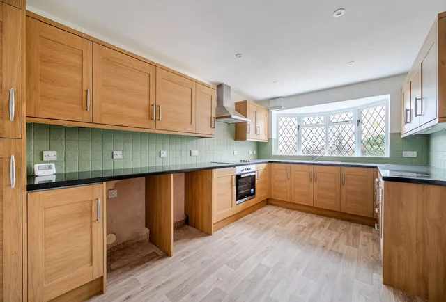 Photo 2 — Cheltenham Road, Worcestershire, Beckford, GL20 7AL