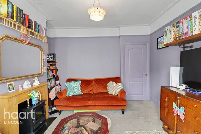 Whitehall Grove, Lincoln, LN1, photo 3