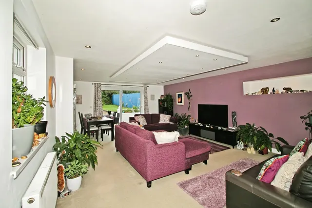 Chypraze Court, Camborne, TR14, photo 2