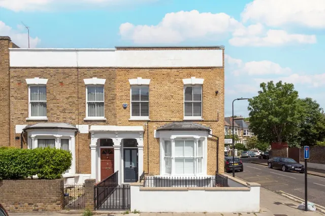 Brooke Road, London, E5, photo 1