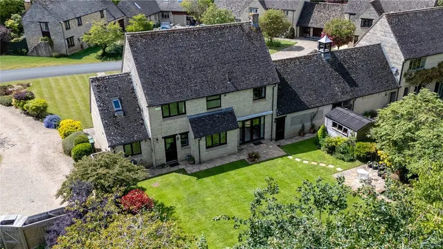Home Farm Close, Shipton-under-Wychwo, OX7, photo 3