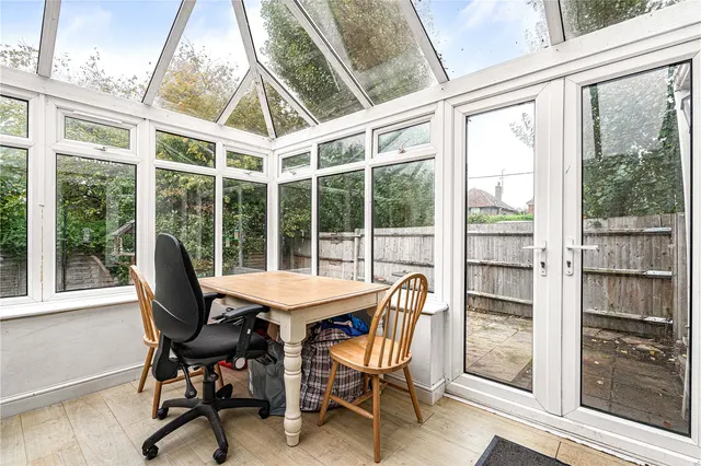 Mallard Close, Ash, GU12, photo 3