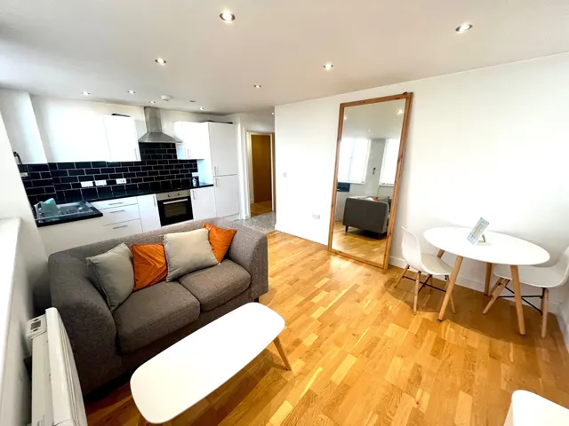 YORK TOWERS LEEDS LS9, photo 1