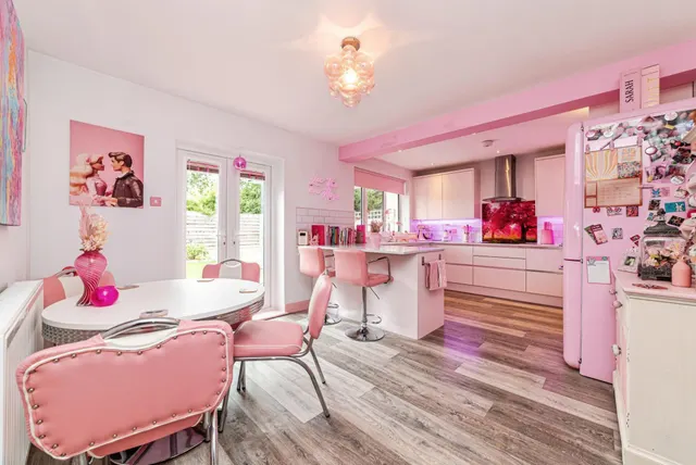 Brookside, Sandhurst, GU47, photo 3