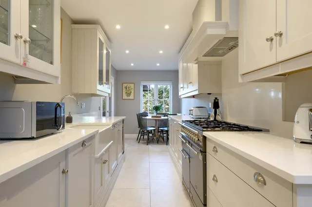 Gurnells Road, Seer Green, HP9, photo 3