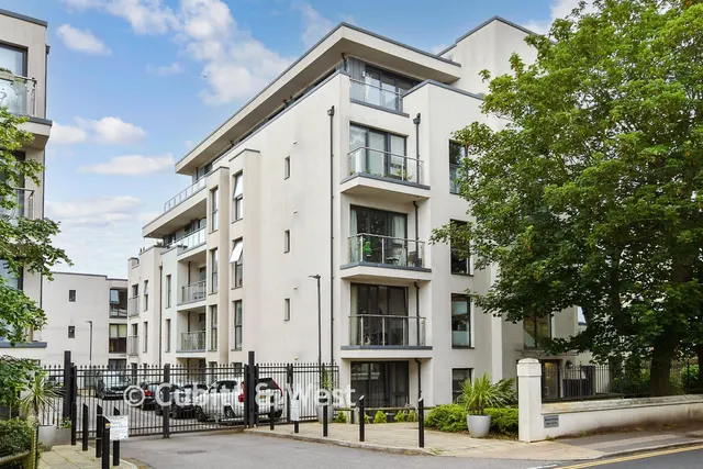 Dyke Road, Brighton, BN1, photo 1