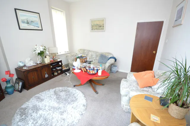 Cheviot Close, Stockport, photo 3