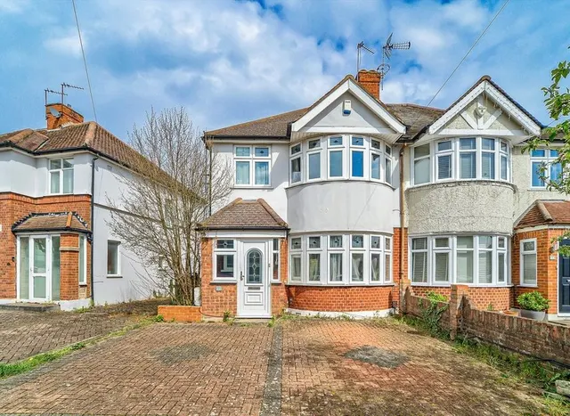 Sussex Avenue, Isleworth, TW7, photo 1