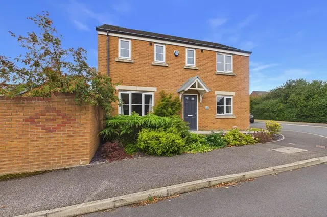 Oak Drive, Whinmoor, West Yorkshire, LS14, photo 1