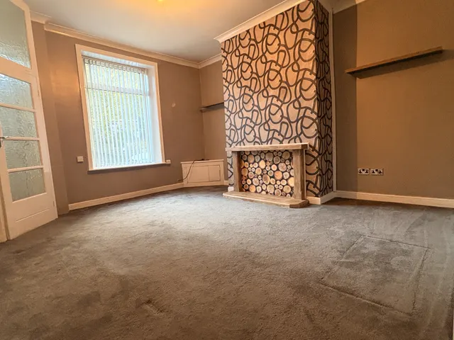 Market Street, Whitworth, OL12, photo 2