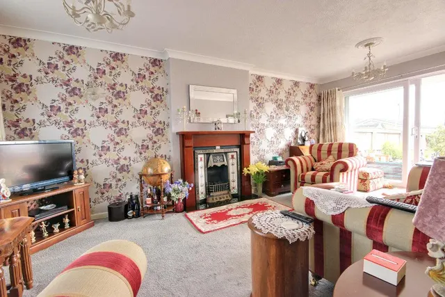 Photo 3 — Willerby Low Road, Cottingham