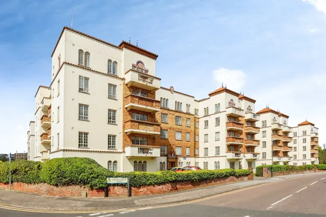 Sea Road, Bournemouth, photo 1