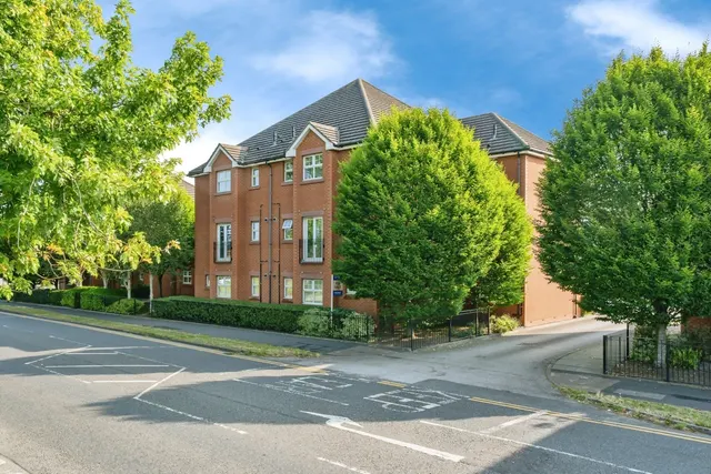 Kingsway South, Warrington, Cheshire, WA4, photo 1