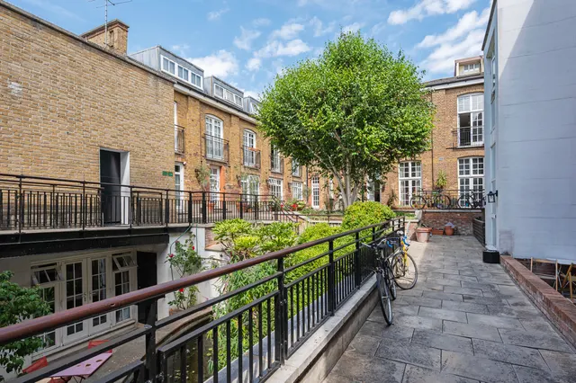 1 Bath House, 25 Dunbridge Street, London, photo 1