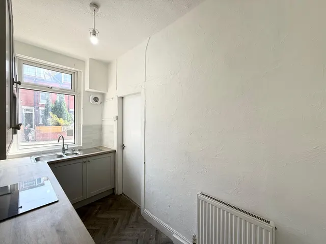 Clifton Mount, Leeds, LS9, photo 3