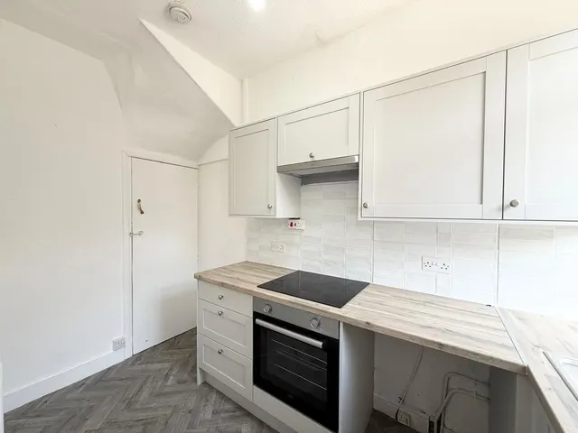 Clifton Mount, Leeds, LS9, photo 2