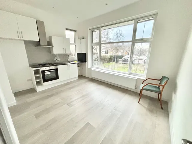 Aldrington Road, Furzedown, Streatham, photo 1