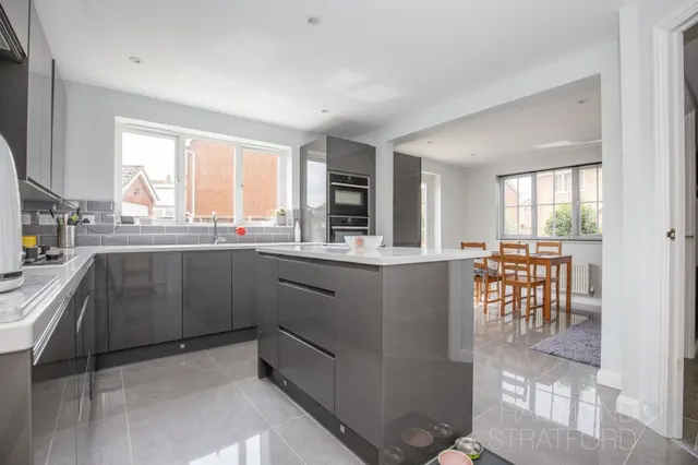 Varrick Way, Attleborough, photo 2