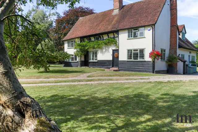 Photo 3 — Smiths Green, Takeley, Bishop's Stortford, CM22 6NR