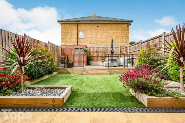 Emmeline Avenue, Swanscombe, DA10, photo 3