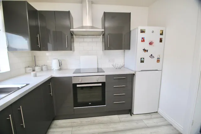 Photo 3 — Lime Crescent, Cumbernauld, G67 3PG