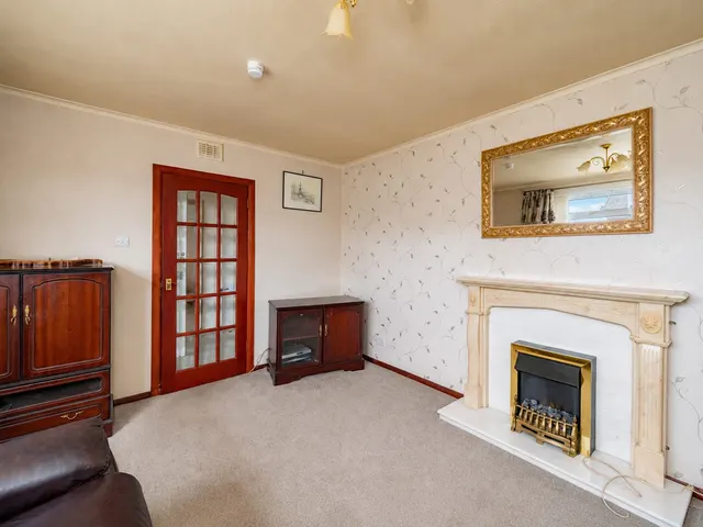 Photo 3 — Bellevue Gardens, Arbroath, DD11 5BE