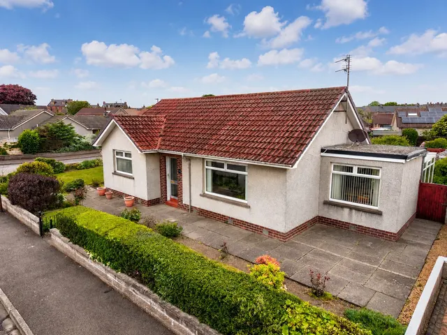 Bellevue Gardens, Arbroath, DD11 5BE, photo 1