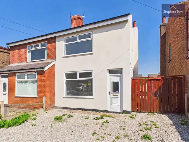 Warley Road, Blackpool, FY2, photo 1