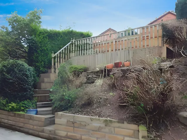 Oaklands View Cwmbran, NP44, photo 3