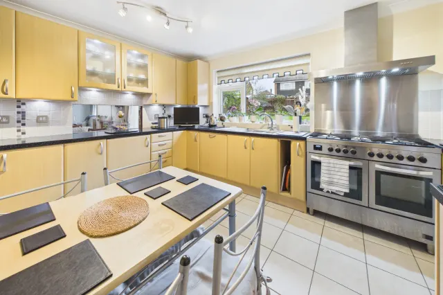 Longfield, Hemel Hempstead, HP3, photo 2