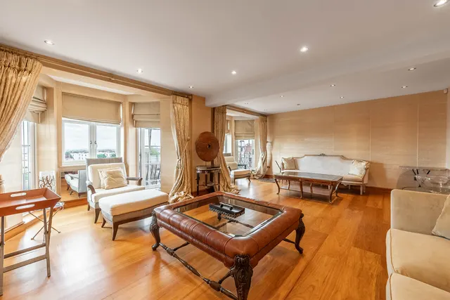 25 Palace Court, 250 Finchley Road, London, photo 1