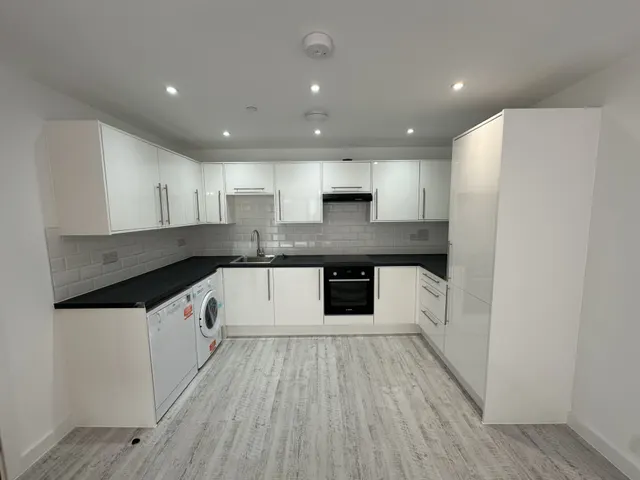 505 Armstrong House, Peterborough, photo 1