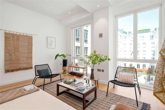 Esther Anne Place, Islington Square, London, N1 1UN, photo 1