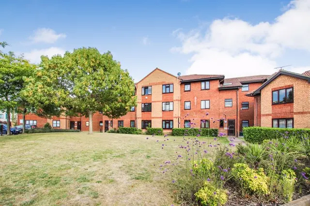 Arisdale Avenue, South Ockendon, RM15, photo 1