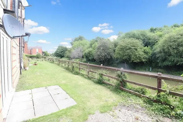 Grindle Road, CV6, photo 1
