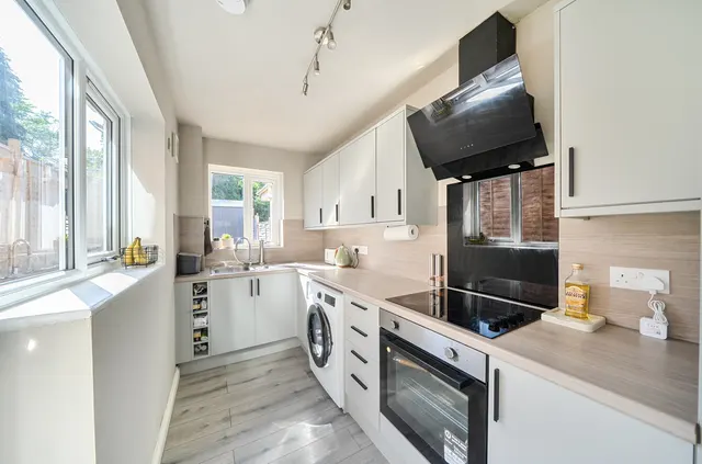 Portswood Road, Portswood, SO17, photo 3