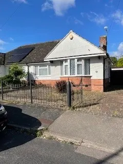 Lowcroft Drive, Oadby, Leicester, LE2, photo 1