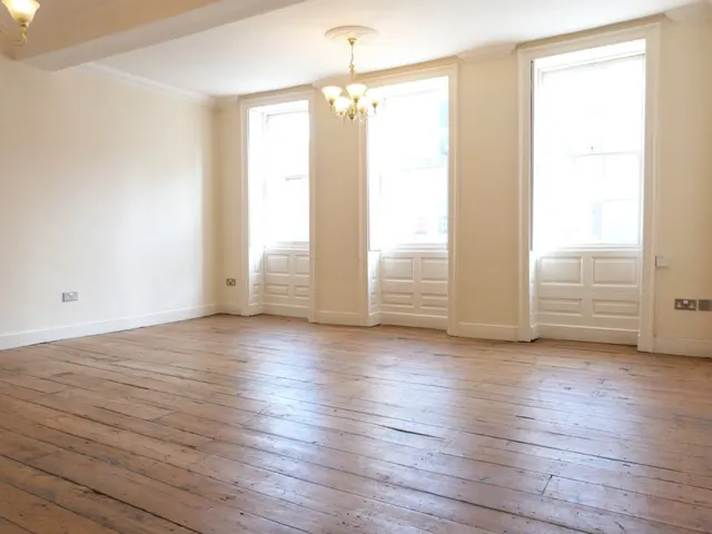 Foregate Street, Worcester, WR1, photo 2