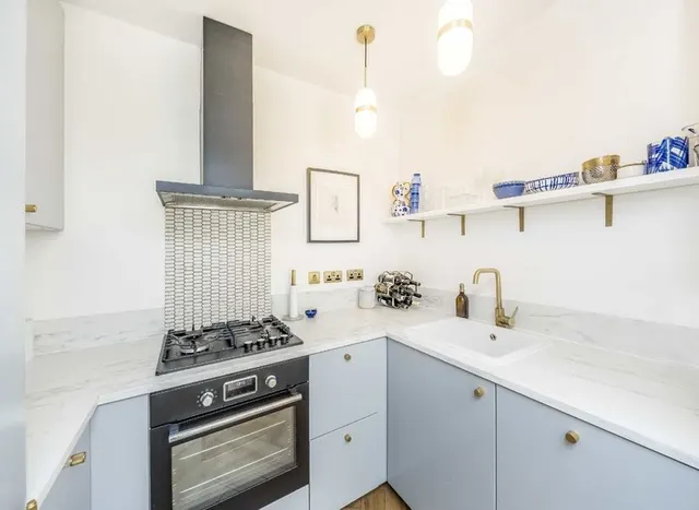 Photo 2 — Ferndale Road, Clapham, SW4