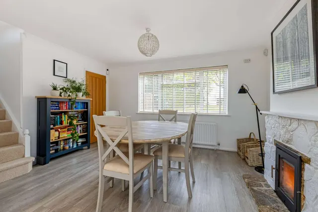 Photo 3 — High View Close, Marlow, Buckinghamshire, SL7 3QN