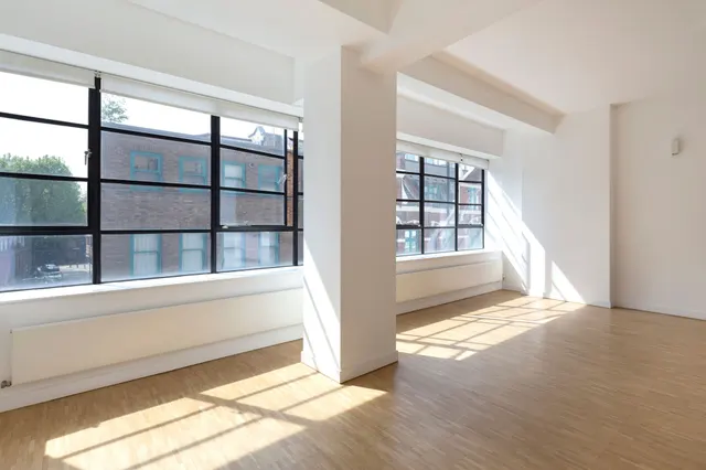 Flat 3, 32 Leather Lane, London, photo 1