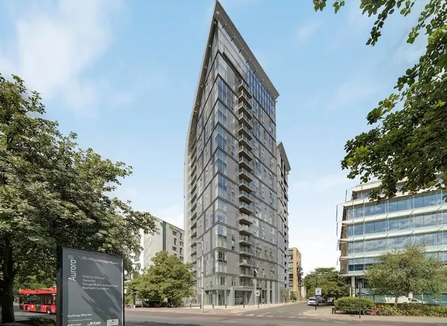 Uxbridge Road, Ealing, W5, photo 1