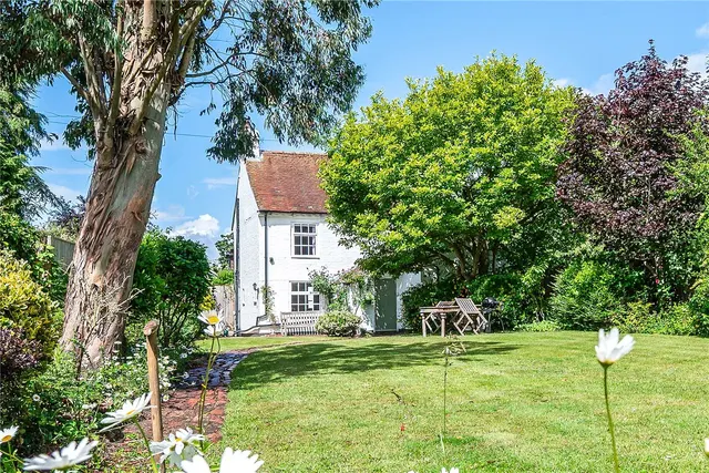 Main Road, Nutbourne, PO18, photo 1