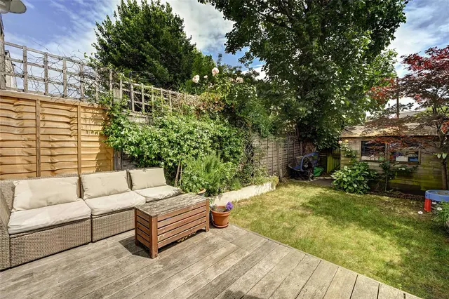 Photo 2 — Kent Road, Chiswick, London, W4 5EY