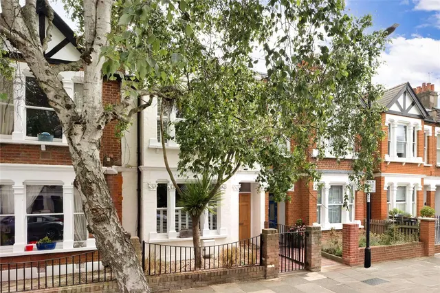 Kent Road, Chiswick, London, W4 5EY, photo 1