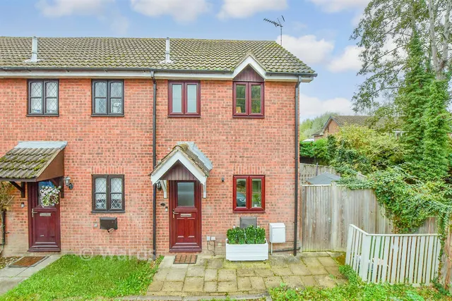 Brookdene, Five Oak Green, TN12, photo 1