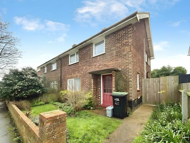Coronation Drive, Felixstowe, IP11, photo 1